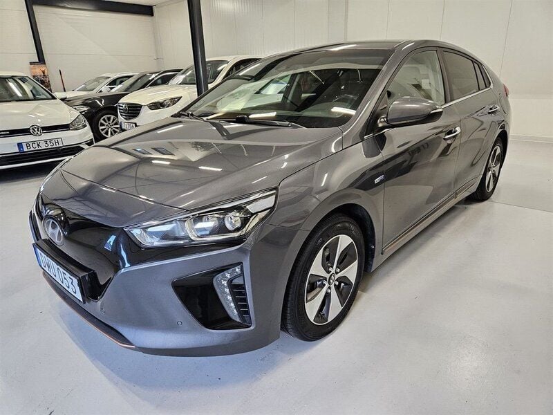 Grå Begagnad 2018 Hyundai Ioniq Premium Sedan | 199 000 kr - Bild 1/4