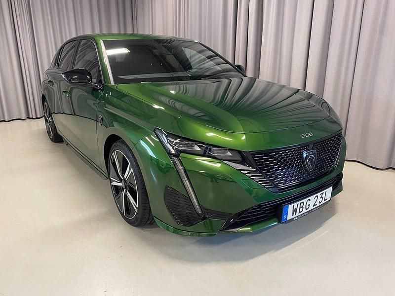 Grön Begagnad 2024 Peugeot 308 GTi Halvkombi | 249 900 kr (Marknadspris) - Bild 1/4