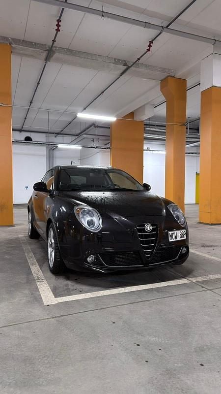 Begagnad Alfa Romeo MiTo 155 HK (114 kW) 2010 Halvkombi