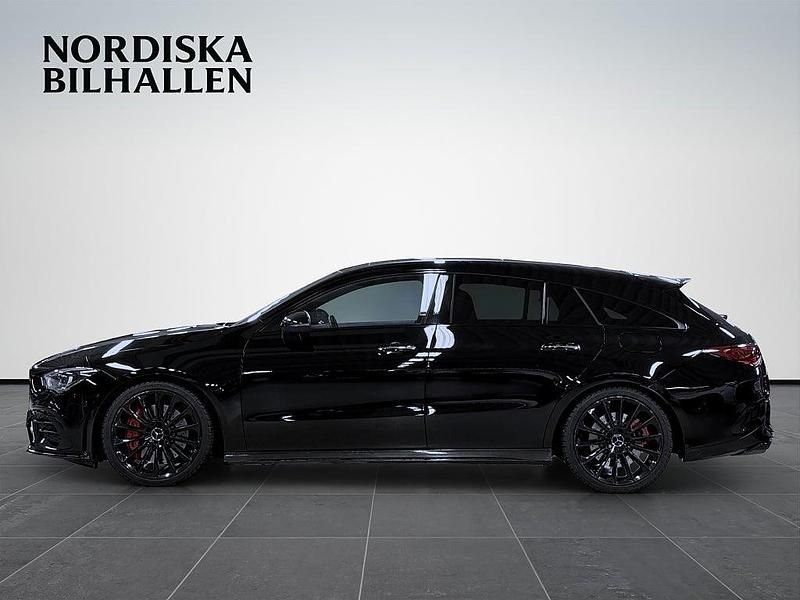 Begagnad Mercedes CLA35 AMG Shooting Brake AMG 306 HK (225 kW) 2019 Svart Kombi