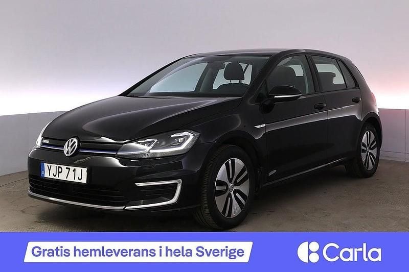 Begagnad VW e-Golf 100 kW (136 HK) 2020 Svart Halvkombi