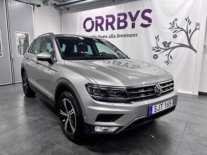 Silver Begagnad 2016 VW Tiguan GT SUV | 189 000 kr (Marknadspris) - Bild 1/4