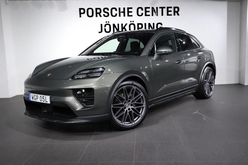 Grön Ny 2025 Porsche Macan SUV | 1 281 400 kr (Dyr) - Bild 1/4