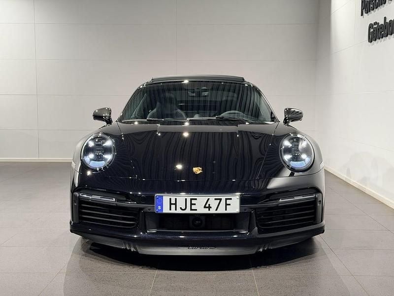 Begagnad Porsche 911 Turbo S 650 HK (478 kW) 2024 Svart