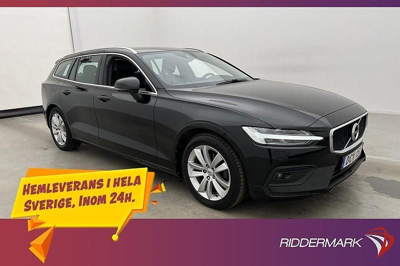 Svart Begagnad 2019 Volvo V60 Momentum Kombi | 214 800 kr (Marknadspris) - Bild 1/3