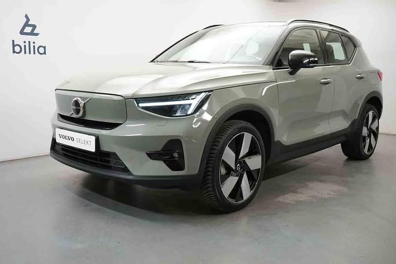 Grön Begagnad 2023 Volvo XC40 Single Motor SUV | 349 900 kr - Bild 1/1