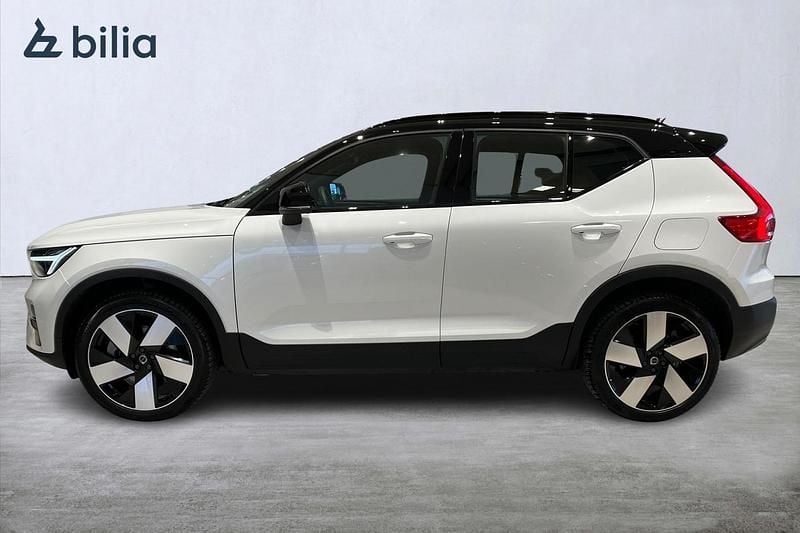 Begagnad Volvo XC40 Single Motor 175 kW (238 HK) 2022 Vit SUV