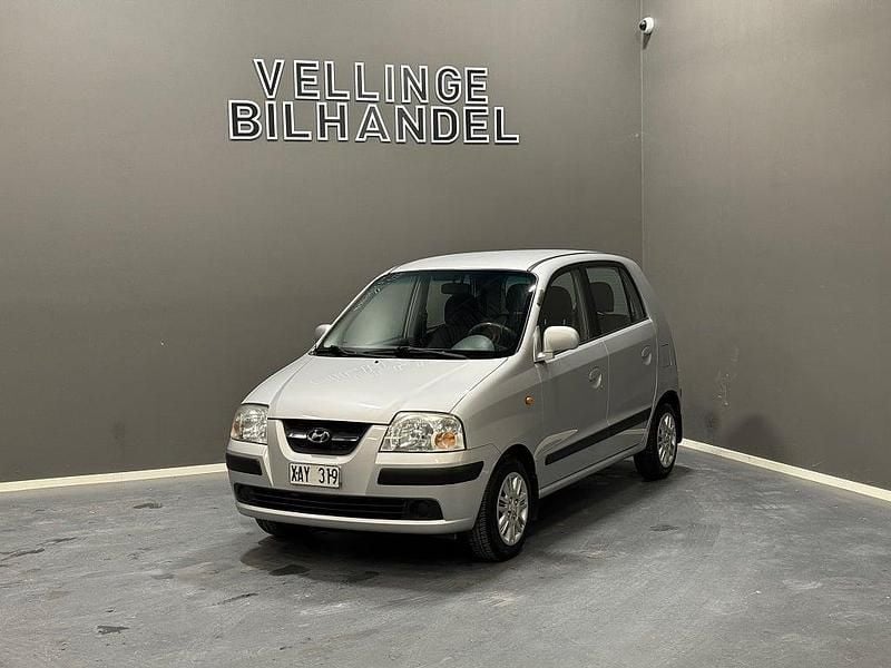 Silver Begagnad 2005 Hyundai Atos Prime Halvkombi | 39 900 kr (Marknadspris) - Bild 1/4