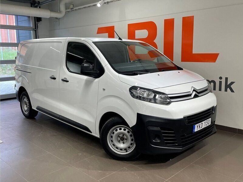 Vit Begagnad 2017 Citroën Jumpy Business Class Minibuss | 119 900 kr (Marknadspris) - Bild 1/4