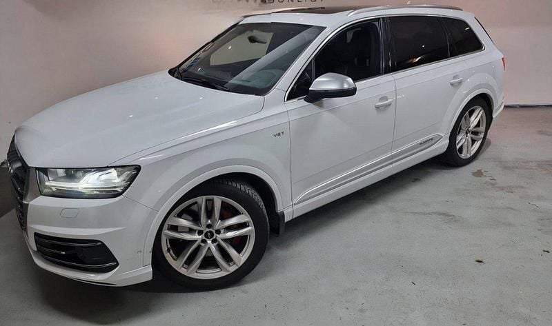 Vit Begagnad 2017 Audi Q7 SUV | 400 000 kr - Bild 1/4