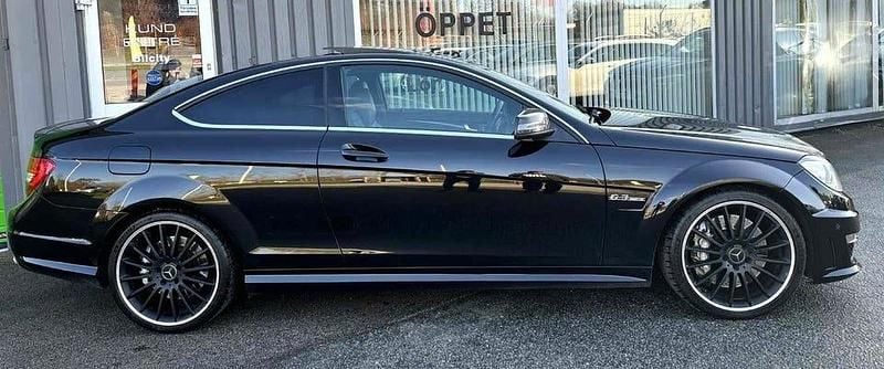 Begagnad Mercedes C63 AMG AMG 457 HK (336 kW) 2012 Svart Sportkupé