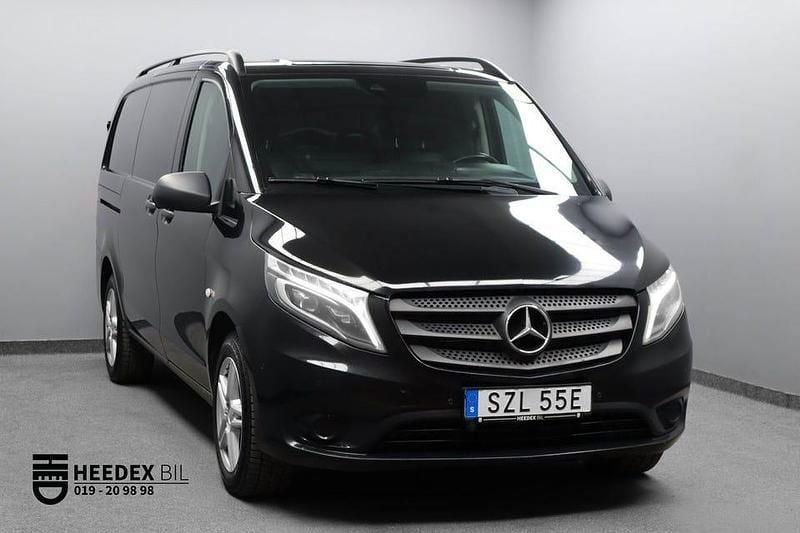 Obsidian black metallic Begagnad 2020 Mercedes Vito Van | 219 800 kr (Superpris) - Bild 1/4