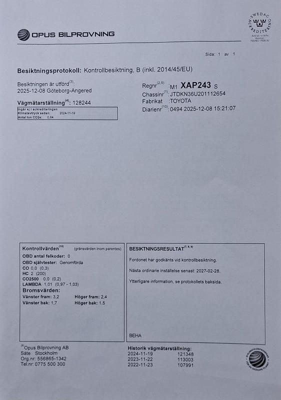 Begagnad Toyota Prius 136 HK (100 kW) 2010 Silver Halvkombi