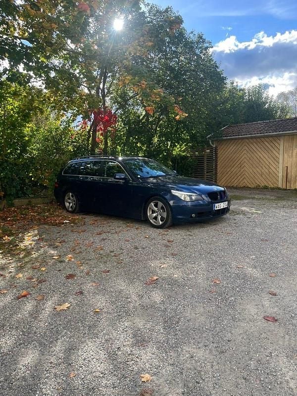 Begagnad 2004 BMW 525 Kombi | 30 000 kr (Bra pris) - Bild 1/4