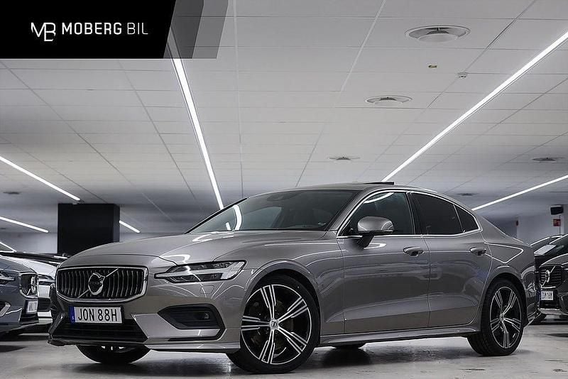 Grå Begagnad 2019 Volvo S60 Inscription Sedan | 309 900 kr (Marknadspris) - Bild 1/3