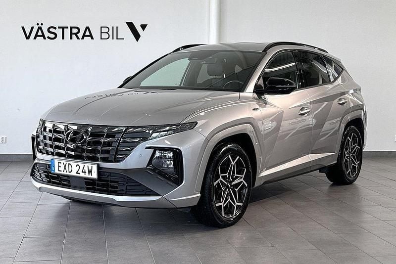 Grå Begagnad 2022 Hyundai Tucson Advanced SUV | 334 900 kr (Lite dyr) - Bild 1/4