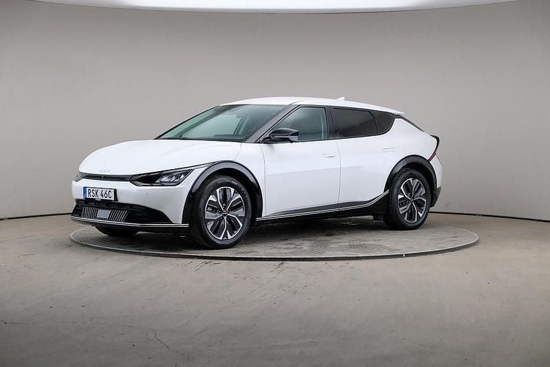 Begagnad Kia EV6 Plus 167 kW (228 HK) 2022 Snow white (pearl) SUV