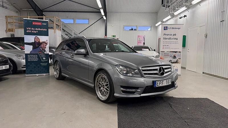 Begagnad Mercedes C220 170 HK (125 kW) 2012 Silver Kombi