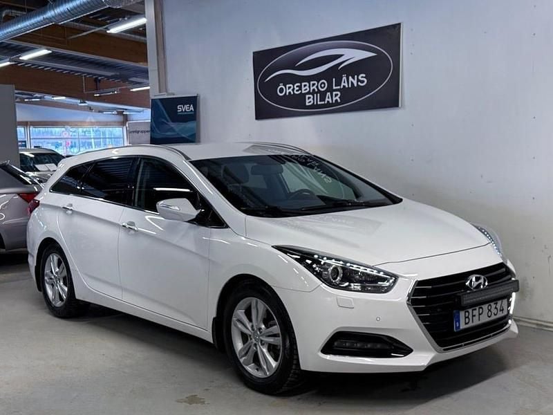 Begagnad Hyundai i40 141 HK (103 kW) 2017 Vit