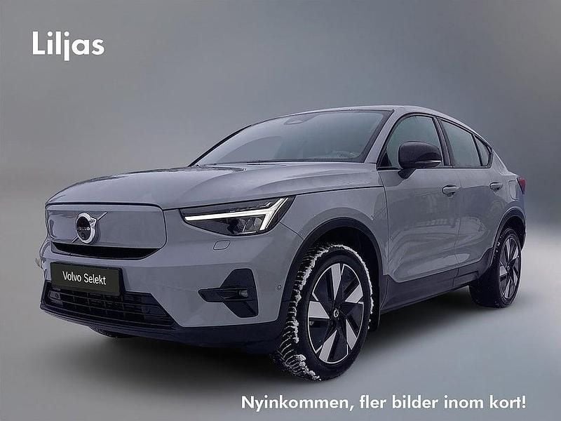 Grå Begagnad 2023 Volvo C40 Ultimate SUV | 419 900 kr (Marknadspris) - Bild 1/2