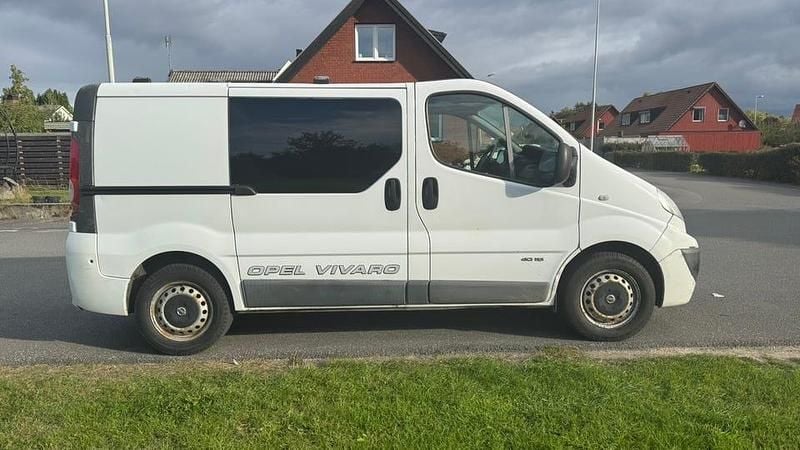 Begagnad Nissan Primastar 114 HK (83 kW) 2013 Minibuss