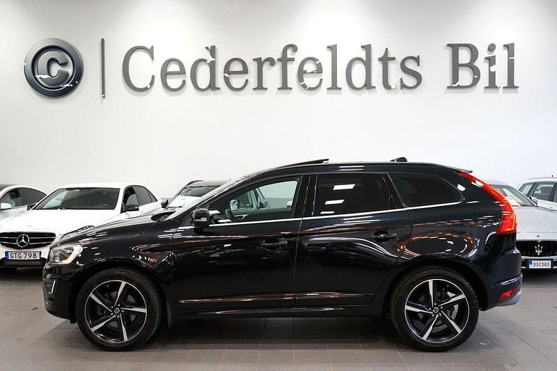 Svart Begagnad 2014 Volvo XC60 R-Design SUV | 219 900 kr (Dyr) - Bild 1/4