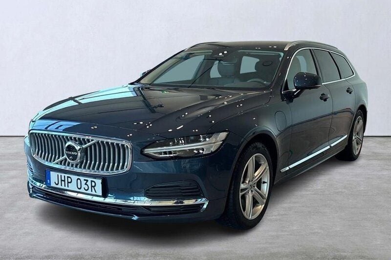 Mörkblå Ny 2024 Volvo V90 Core Kombi | 545 000 kr (Marknadspris) - Bild 1/4
