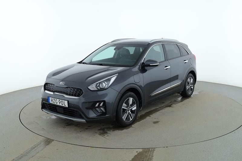 Grå Begagnad 2021 Kia Niro Advance SUV | 217 000 kr (Marknadspris) - Bild 1/4