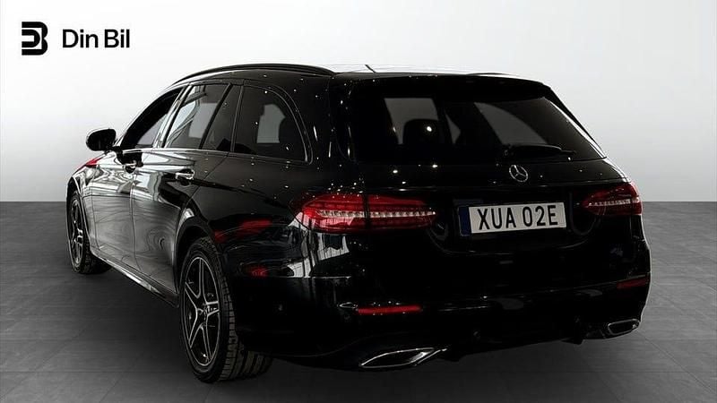 Begagnad Mercedes 300 AMG 194 HK (142 kW) 2021 Svart