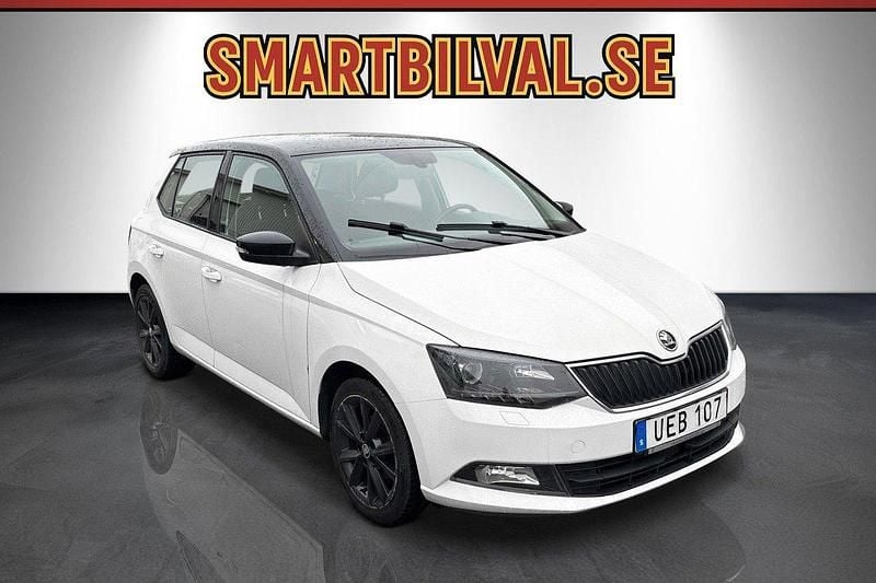 Vit Begagnad 2016 Skoda Fabia Style Halvkombi | 89 900 kr (Marknadspris) - Bild 1/4
