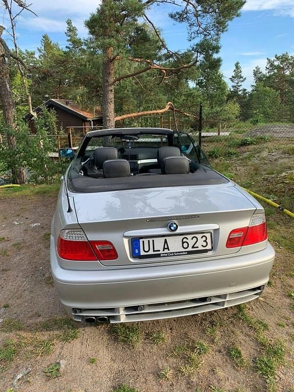 Begagnad BMW 330 231 HK (169 kW) 2002 Cab