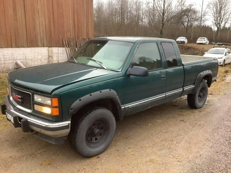 Grön Begagnad 1997 Chevrolet Silverado Pickup | 100 000 kr - Bild 1/4