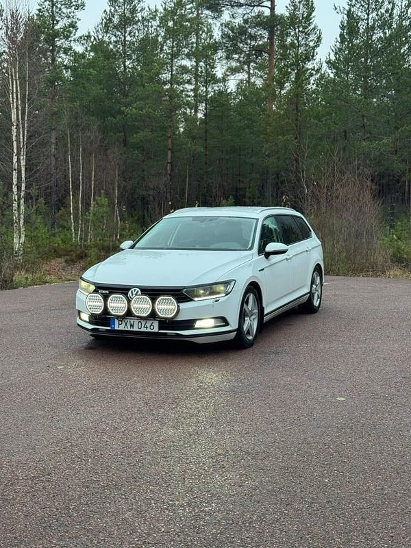 Begagnad 2015 VW Passat Kombi | 150 000 kr (Marknadspris) - Bild 1/4