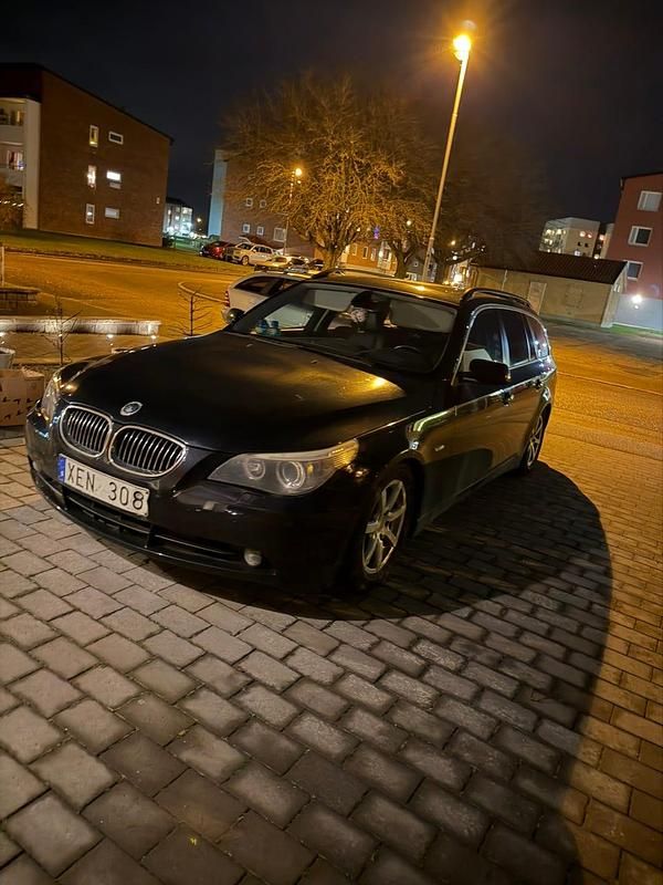 Begagnad 2006 BMW 525 Kombi | 20 000 kr (Superpris) - Bild 1/2