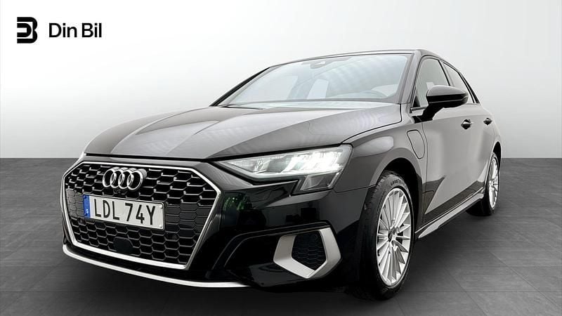 Begagnad Audi A3 Sportback e-tron Advanced Plus 204 HK (150 kW) 2023 Svart Halvkombi