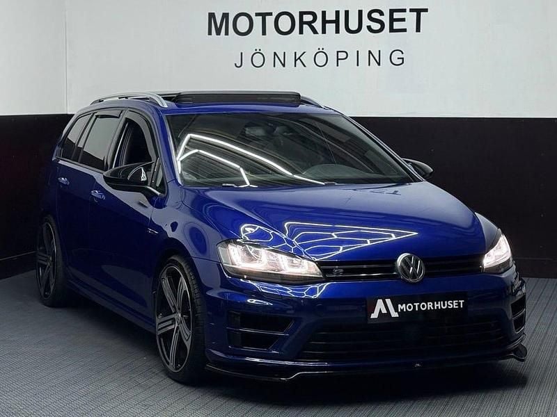 Blå Begagnad 2016 VW Golf VII R Kombi | 219 800 kr (Marknadspris) - Bild 1/4
