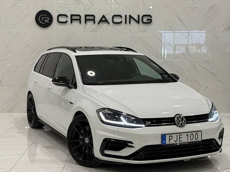 Vit Begagnad 2017 VW Golf VII R Kombi | 319 900 kr - Bild 1/4