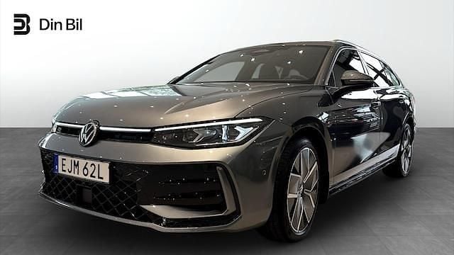 Ny 2026 VW Passat R-line | 561 700 kr (Bra pris) - Bild 1/4