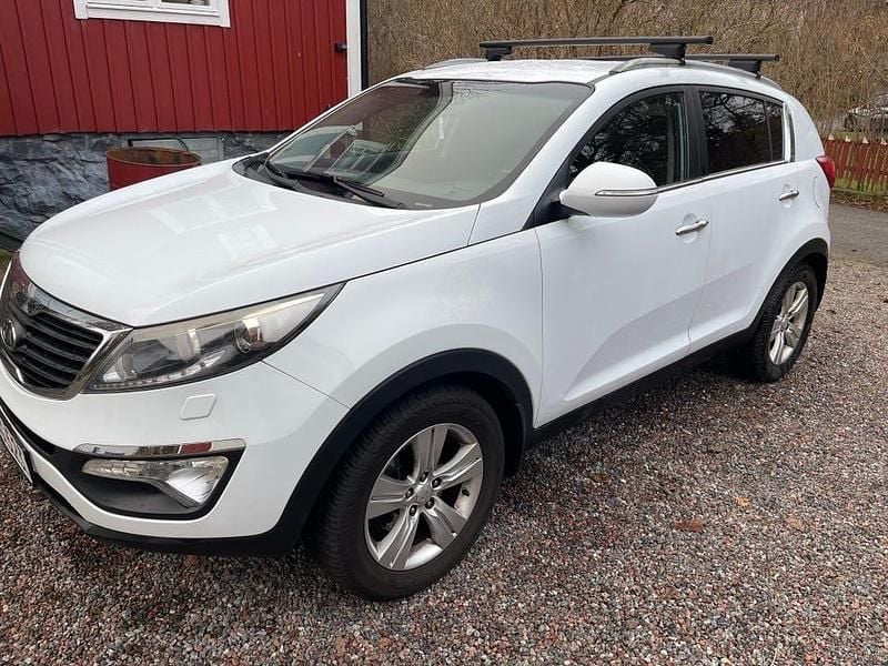 Begagnad 2012 Kia Sportage SUV | 68 000 kr (Marknadspris) - Bild 1/4