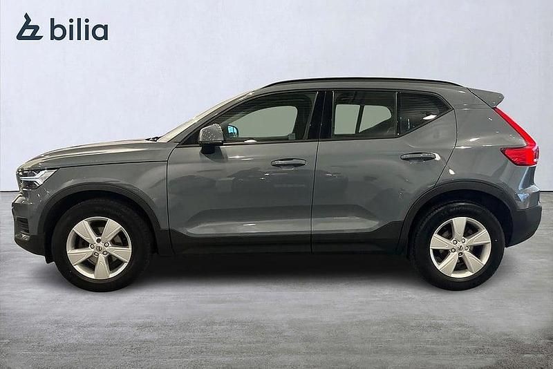 Begagnad Volvo XC40 Kinetic 165 HK (121 kW) 2019 Grå SUV