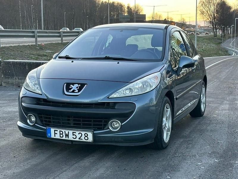 Begagnad 2006 Peugeot 207 Halvkombi | 17 000 kr (Bra pris) - Bild 1/4