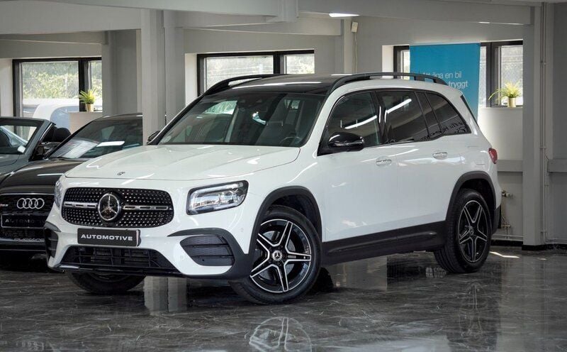 Vit Begagnad 2020 Mercedes GLB250 AMG SUV | 414 900 kr - Bild 1/4