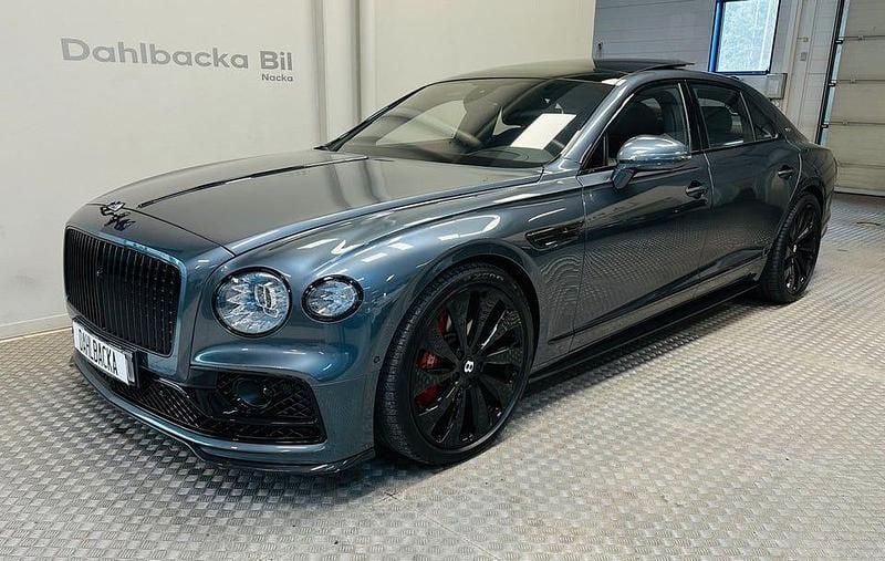 Grå Begagnad 2021 Bentley Flying Spur Sedan | 2 200 000 kr - Bild 1/4