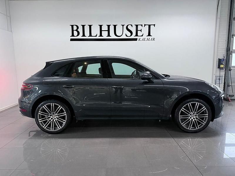 Begagnad Porsche Macan 252 HK (185 kW) 2016 Grå SUV
