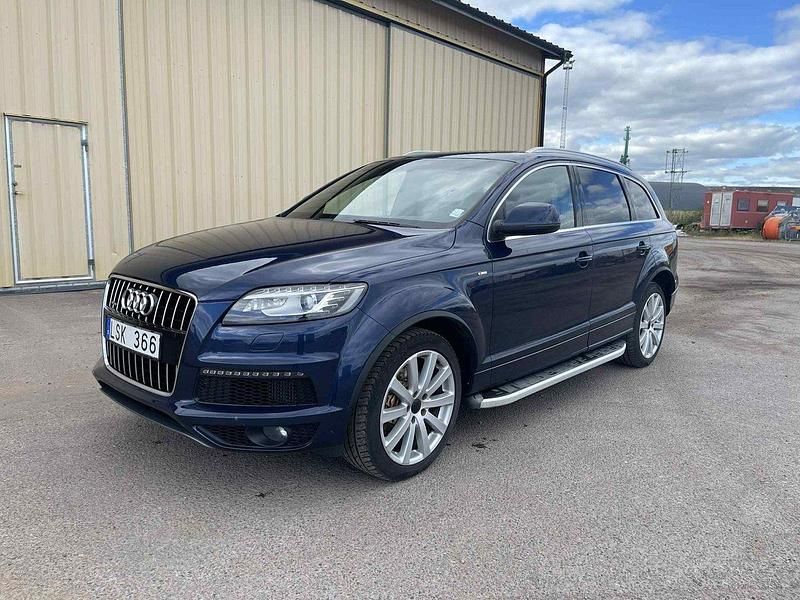 Blå Begagnad 2011 Audi Q7 S-Line SUV | 169 900 kr (Bra pris) - Bild 1/4