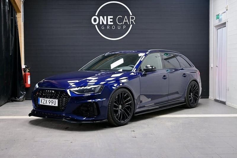 Blå Begagnad 2021 Audi RS4 Kombi | 698 900 kr (Superpris) - Bild 1/4