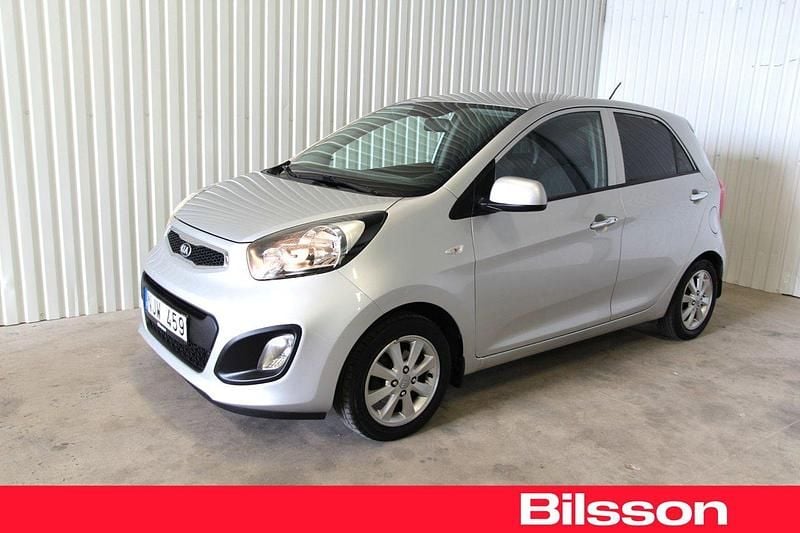 Grå Begagnad 2013 Kia Picanto Halvkombi | 65 000 kr (Marknadspris) - Bild 1/4