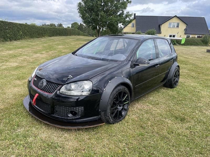 Svart Begagnad 2006 VW Golf V GTI Halvkombi | 110 000 kr - Bild 1/4