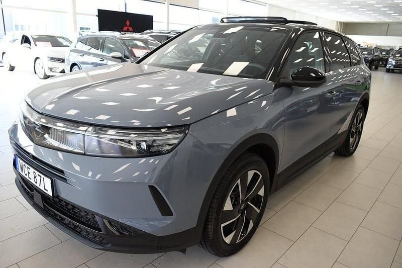 Begagnad Opel Grandland X 136 HK (100 kW) 2025 Grå SUV
