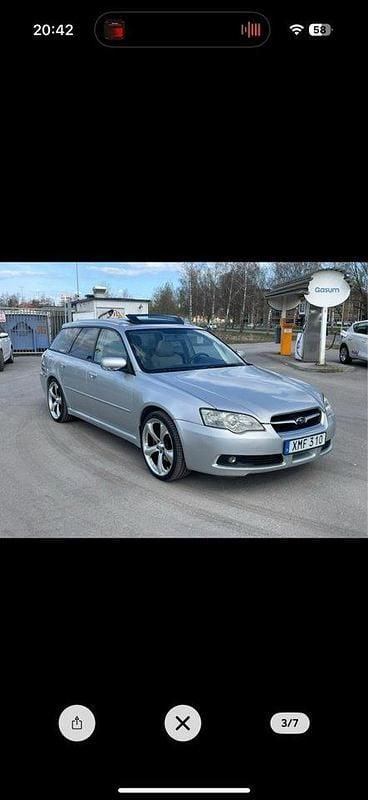 Silver Begagnad 2004 Subaru Legacy Kombi | 30 000 kr (Superpris) - Bild 1/4